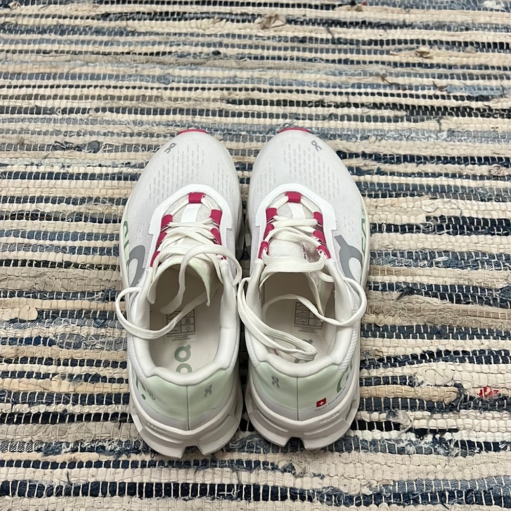 On Running Monster Sneakers!